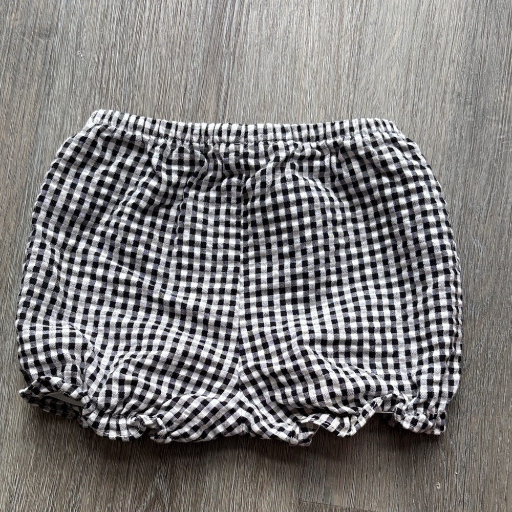 Set of Three Baby Bloomers - Red, Blue, and Black Checkered Size 3-6 months - Picture 6 of 10